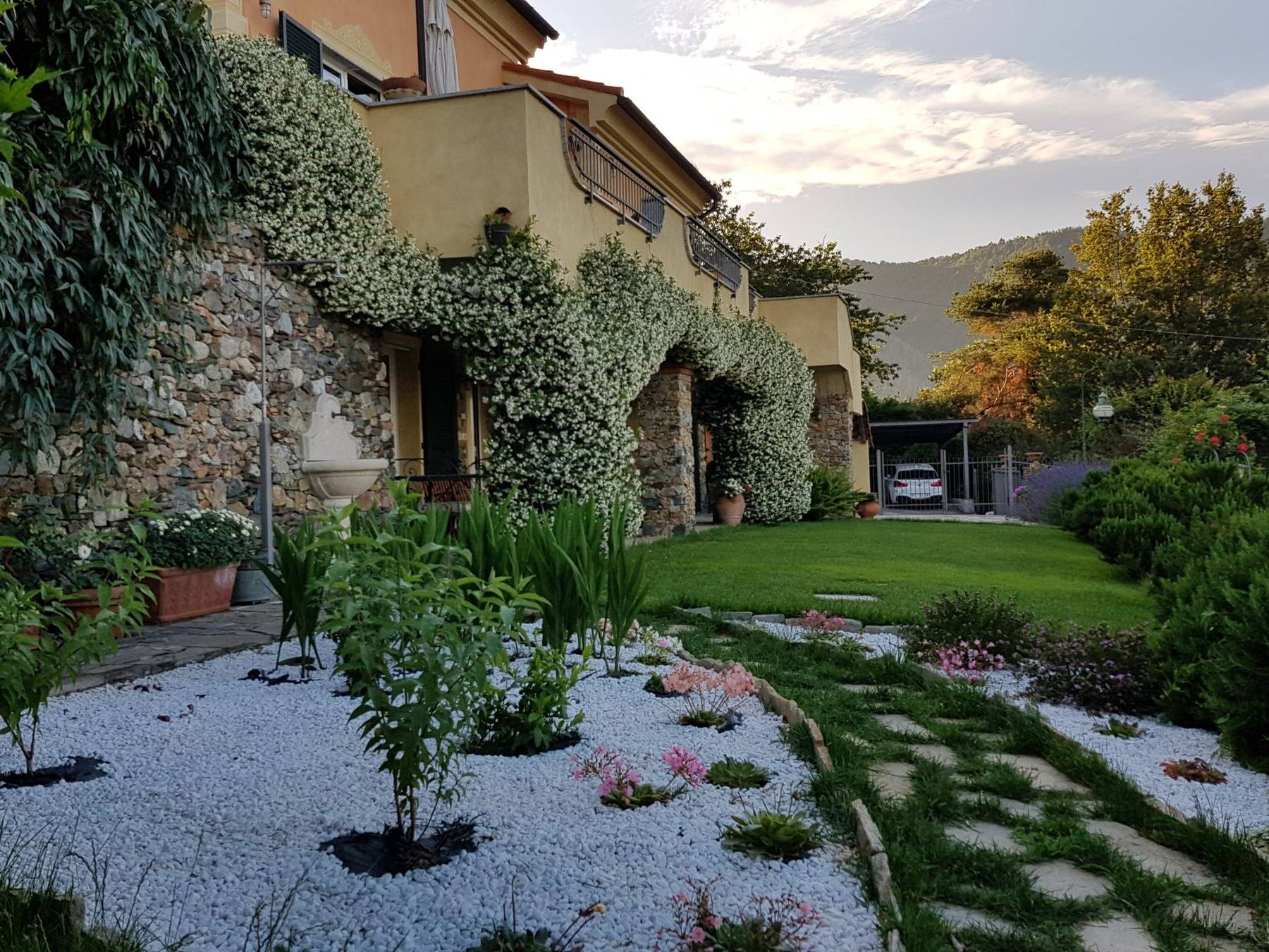 Il Glicine &ndash; Villa Claudia Vacanze, Quiliano
